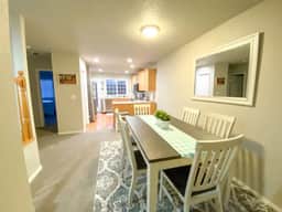 Boise Avenue Getaway, Parking for 2, yard, 3BD/3B! - Image 5