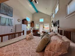 BoiseBnB Bird House - Image 4