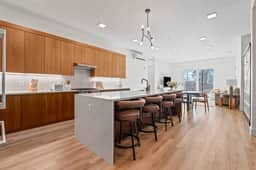 Serengeti Suite in Downtown Eagle - Image 3