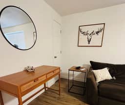 WesterHaven- 2 bd Garden Level - Image 2
