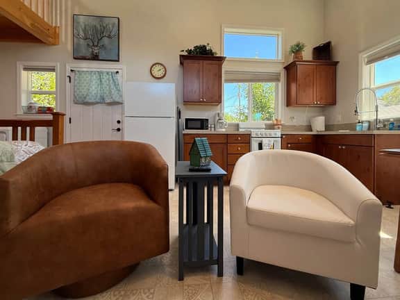 BoiseBnB Bird House - Image 5