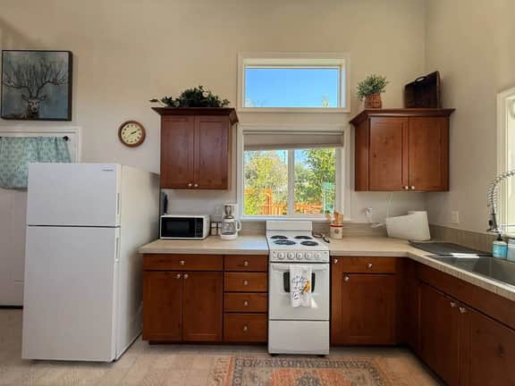 BoiseBnB Bird House - Image 3