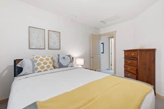 Candlewood Loft - Image 2
