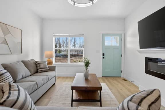 Nampa's New Nest - The Nova 716 - Image 5