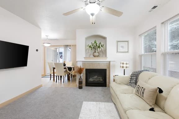 Candlewood Loft - Image 1