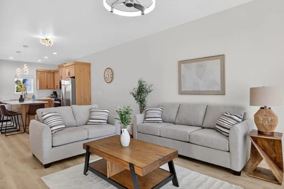 Nampa's New Nest - The Solara 714 - Image 1
