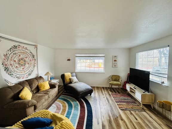 Phoebe's Place - Image 1